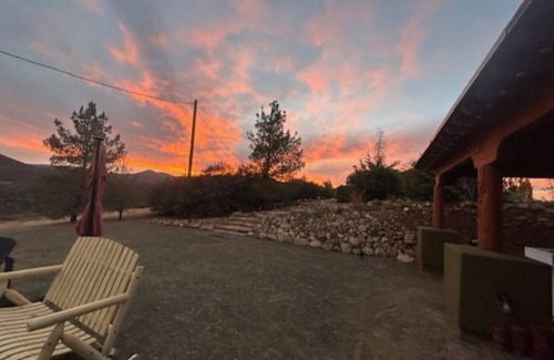 Dewey-Humboldt House | Peaceful mountain retreat-Private bedroom; King bed, bathroom located in my home