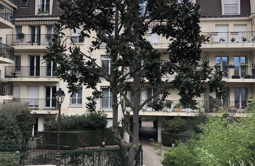 Bourg-la-Reine Apartment | Peaceful Paris in Bourg la Reine/Keep quiet & take close to Paris