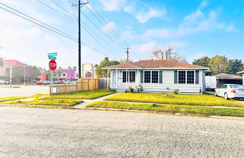 Bay Area House | Peaceful place, private entrance, private Room, private bathroom