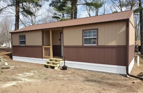 New Boston Cabin | Peaceful Retreat