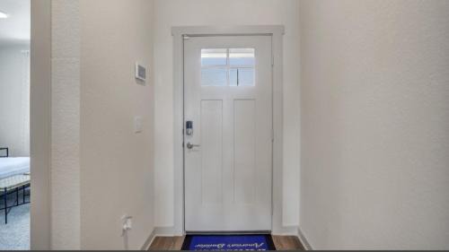 McNeil House | Peaceful Room in Austin