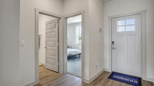McNeil House | Peaceful Room in Austin