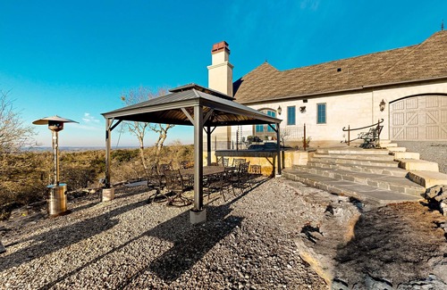 Fredericksburg Condo | Peaceful & stylish getaway with patio & stunning views - near rivers & wineries