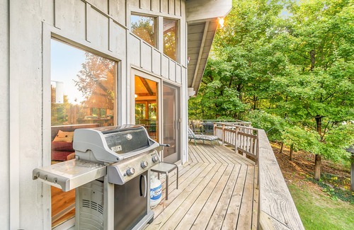 Empire House | Peaceful, two-story home with a firepit & washer/dryer - close to the beach