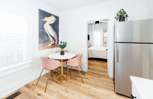 Historic Uptown Apartment | Peacful and cozy apartment close to downtown