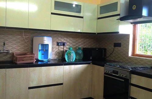 Sukha Villa | Peach Villa By Ebony Stays – 3 BHK Luxury Villa in Nainital with Himalayan Views