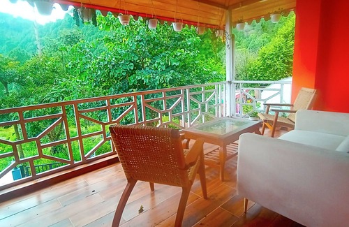 Sukha Villa | Peach Villa By Ebony Stays – 3 BHK Luxury Villa in Nainital with Himalayan Views