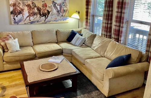 Boulder Ridge House | Peak 8 Convenience and Private Hot Tub