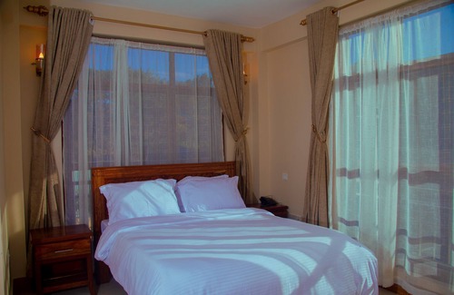 Karatu Hotel | PEAK HOTEL