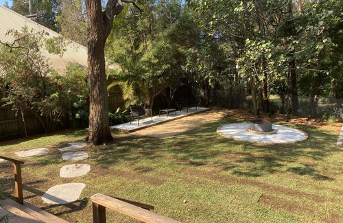 Pearl Beach House | Pearl Beach Semi - 2 min to sand & sea – Wattle