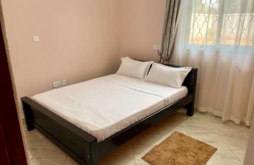 Gulu House | Pearl Season B&B