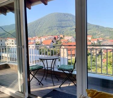 Old Town Apartment | Pearl View Apartment- Ilidza, Sarajevo