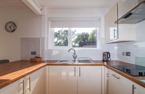 Ebford Cottage | PEBBLE & PINE AT HARCOMBE HOUSE, family friendly in Chudleigh