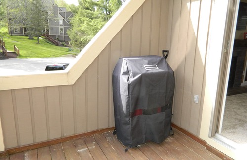 Clymer Condo | Peek'N'Peak Condo, great location, sleeps 10