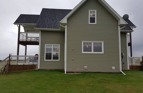Little Pond House | PEI Luxury Oceanfront Beach House - 4.5 star on Canada SelectnLicense #2301970