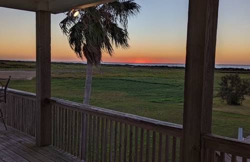Crystal Beach House | Pelican View at Crystal Beach