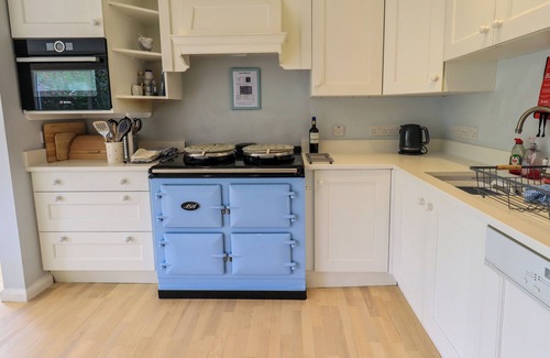 Cartmel Cottage | Pembroke