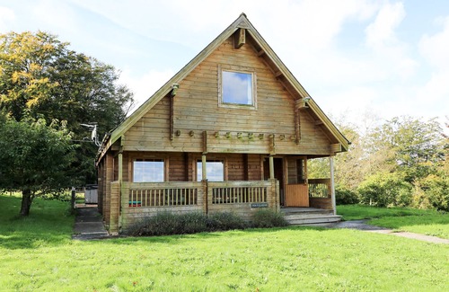 Presteigne Cottage | PEN Y CLAWDD, pet friendly, character holiday cottage in Presteigne
