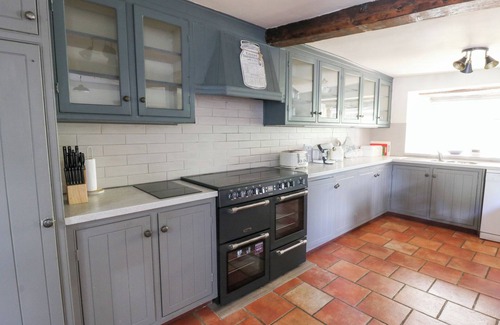 Llandrindod Wells Cottage | Penarth