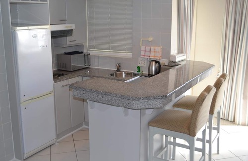 Sea Point Hotel | Peninsula All-Suite Hotel by Dream Resorts