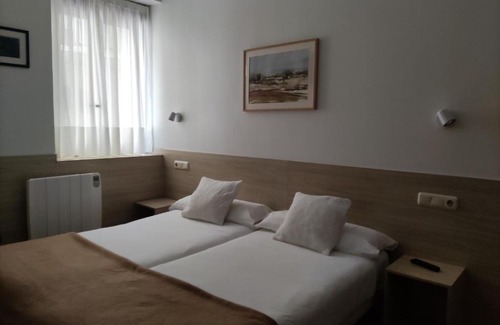 Gros House | Pensión Atxiki
