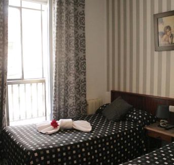 Huertas House | Pensión San Isidro