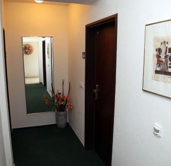 Lubben House | Pension am Markt