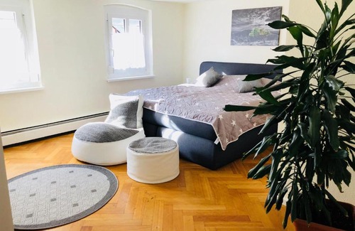 Regensburg House | Pension Holzgarten