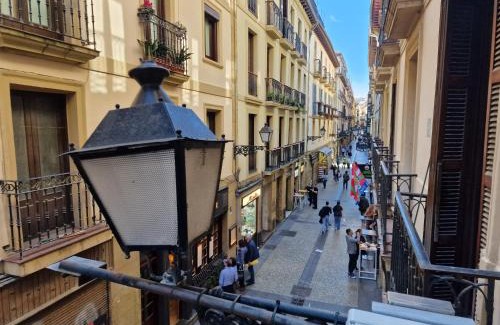 Old Town House | Pension Izar Bat Guesthouse