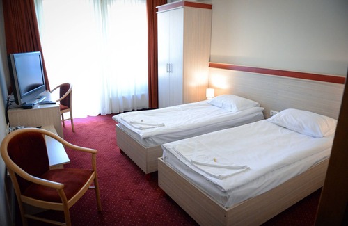 Odorheiu Secuiesc Hotel | Pension Panorama Cozy pension located on a hill overlooking Odorheiu Secuiesc