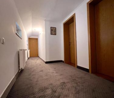 Rasnov House | Pensiunea Folea Rasnov