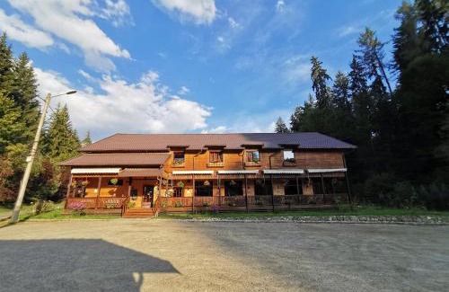 Rasnov House | PENSIUNEA VALEA CETATII