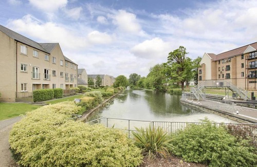 St Neots Apartment | Penthouse Apartment Little Paxton - 47 Skipper Way