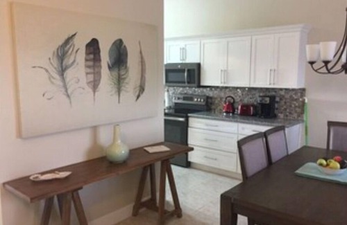 Freeport Condo | Penthouse Condo on the Waterfront with Breathtaking Canal and Sea Views