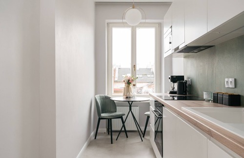 Stare Miasto Apartment | Penthouse Cracovian - LoftAffair