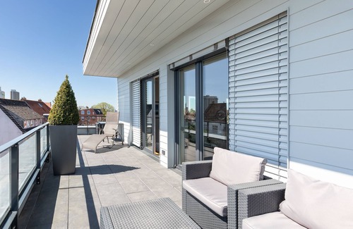 Zentrum Apartment | Penthouse Horizont vacation apartment in Husum for up to 4 people