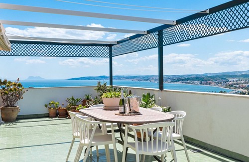 Urbanizacion Puerto de Estepona Apartment | Penthouse Seaview | Ref. #103