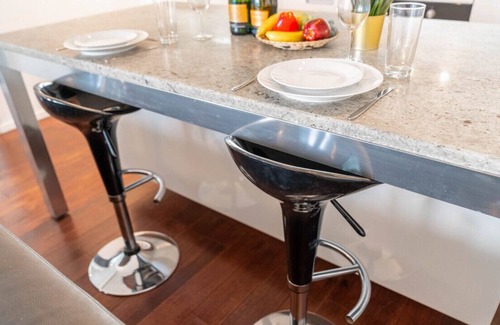 Theatreland Birmingham Apartment | Penthouse Style City Centre Apartment - Skyline Views