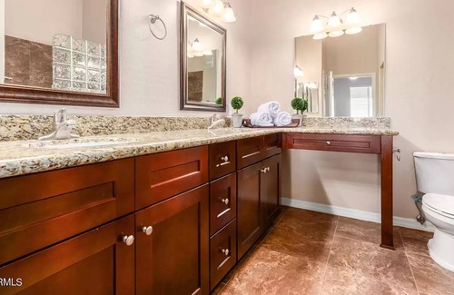 Parkwood Ranch Condo | Penthouse Suite with Sunset Views