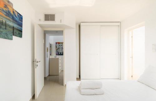 Old North Apartment | Penthouse with Panoramic View by FeelHome