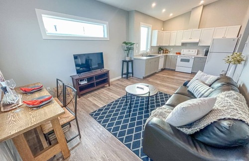 Okanagan-Similkameen Apartment | Penticton Guesthouse with King Bed
