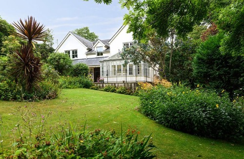 Llansanffraid Glan Conwy House | Pentre Bach
