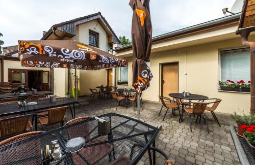 Jinonice House | Penzion Nová Hospoda