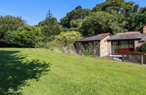 St Austell House | Peony Cottage