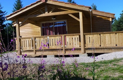 Usson-en-Forez Ski Chalet | People with Reduced Mobility of 41m2