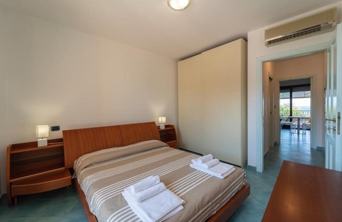 Lido Apartment | Pepigall vista mare