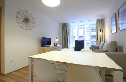 La Marina Apartment | Pepita by Smiling Rentals