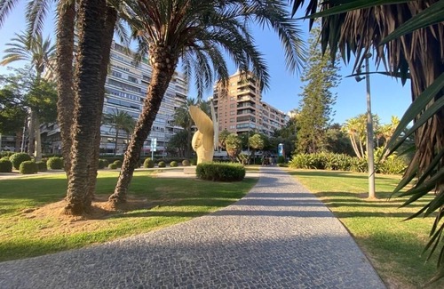 Ensanche Diputacion Apartment | PEPPERMINT (Near the Real Club de Regatas)