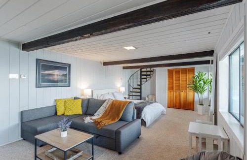 Camano Island House | Perch - Breezy Point Hideout