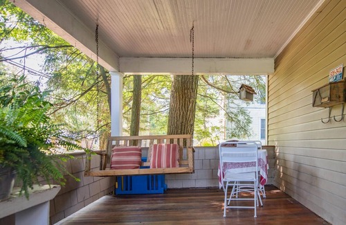 Eagles Mere Cottage | Perch yourself at "Eaglet" Cottage in Eagles Mere